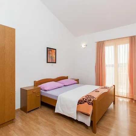 M&i 1925 Apartamento *